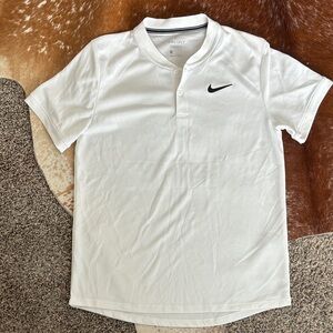 Nike Men's NikeCourt Dri-FIT Blade Collar Tennis Polo